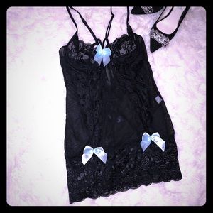 Black lace lingerie sz M